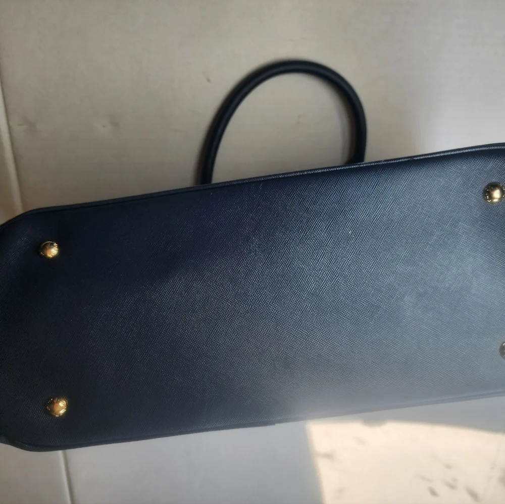 🌸 Prada | Handbag | Medoum sized bag - Picture 13 of 16